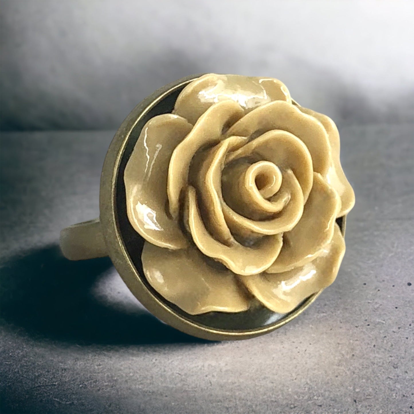 Herbs — Ring in Vintage Style
