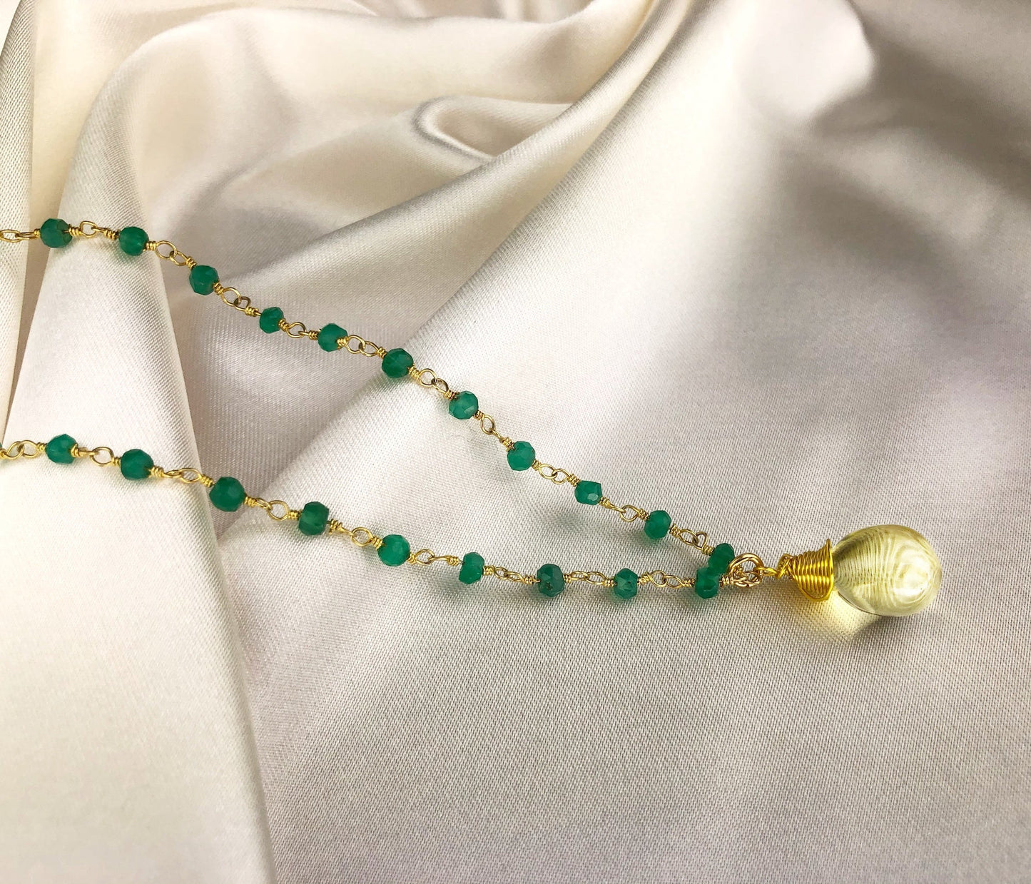 Gemstone necklace with Aventurine and Citrine teardrop pendant - VIK-26