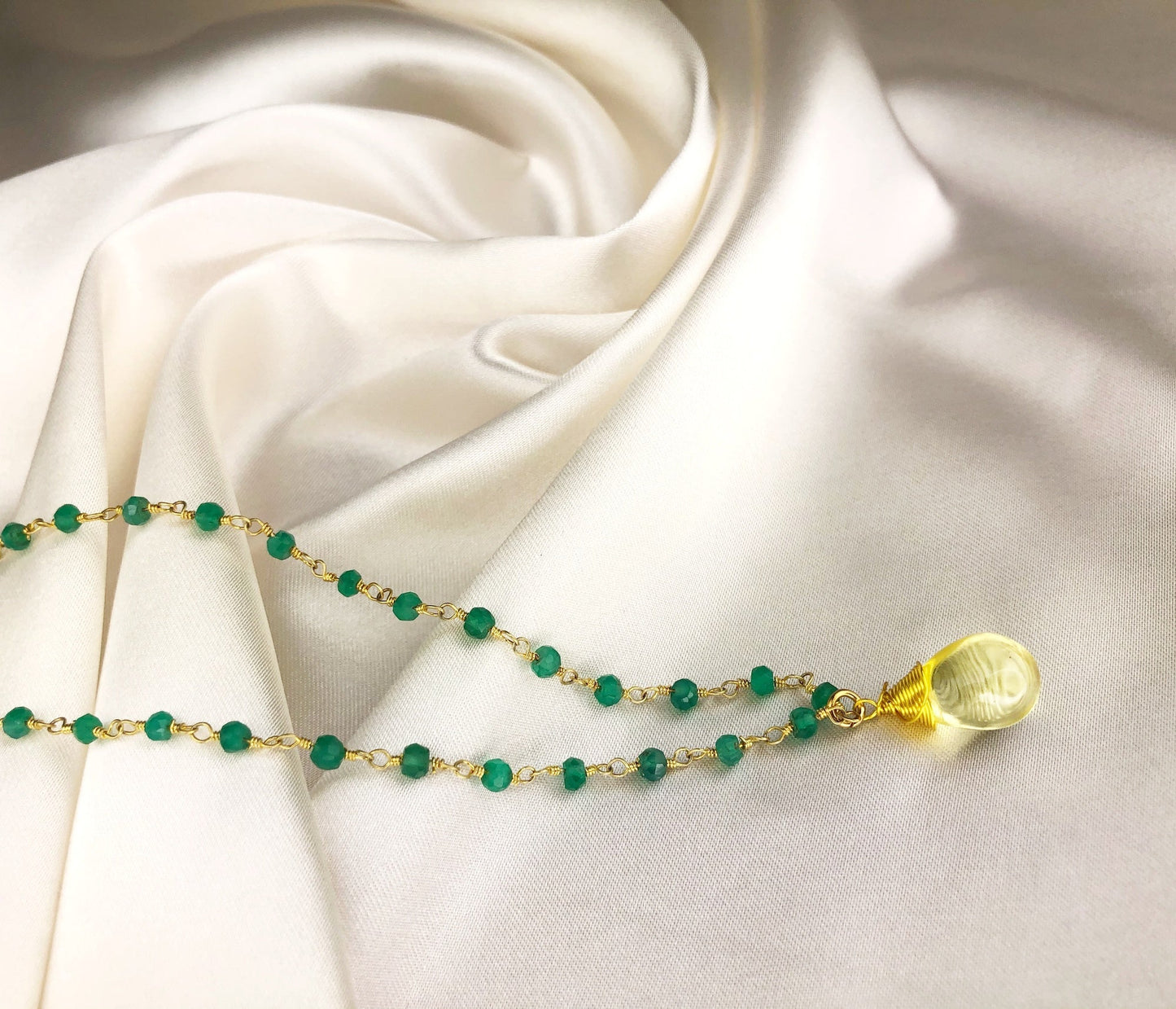 Gemstone necklace with Aventurine and Citrine teardrop pendant - VIK-26