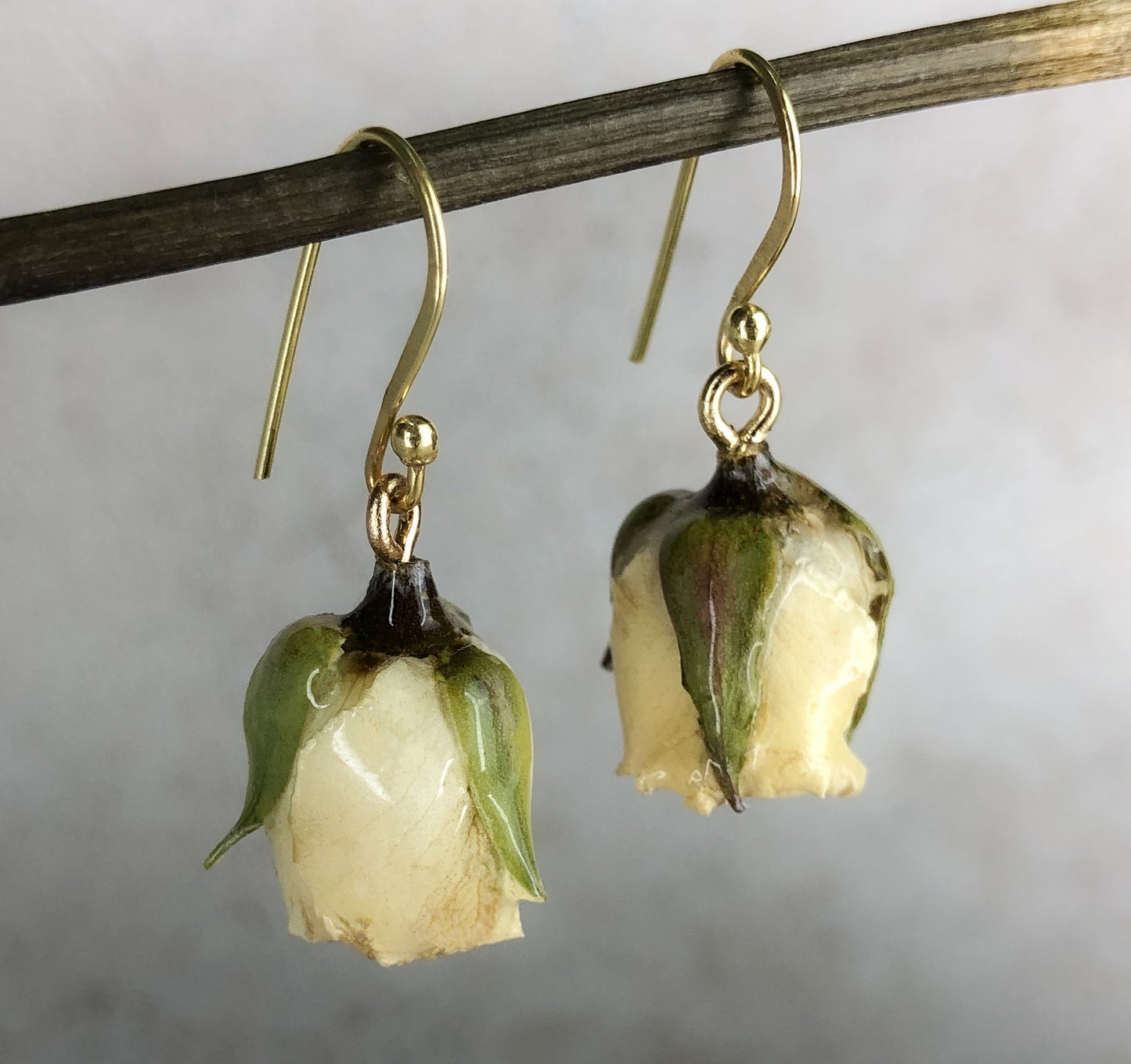 925 sterling gold-plated earrings with real roses