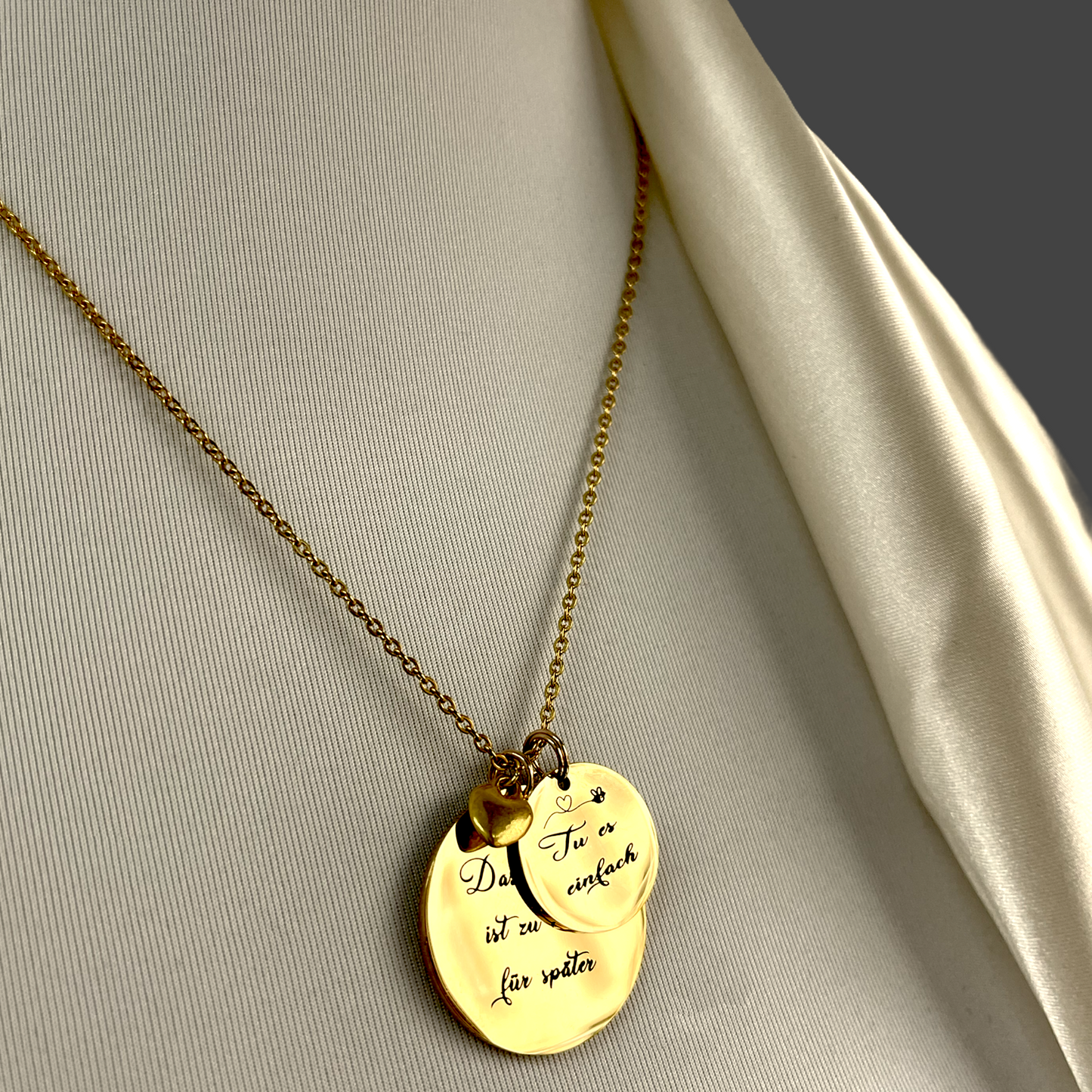 Personalizable gold-plated engraving chain made of stainless steel…