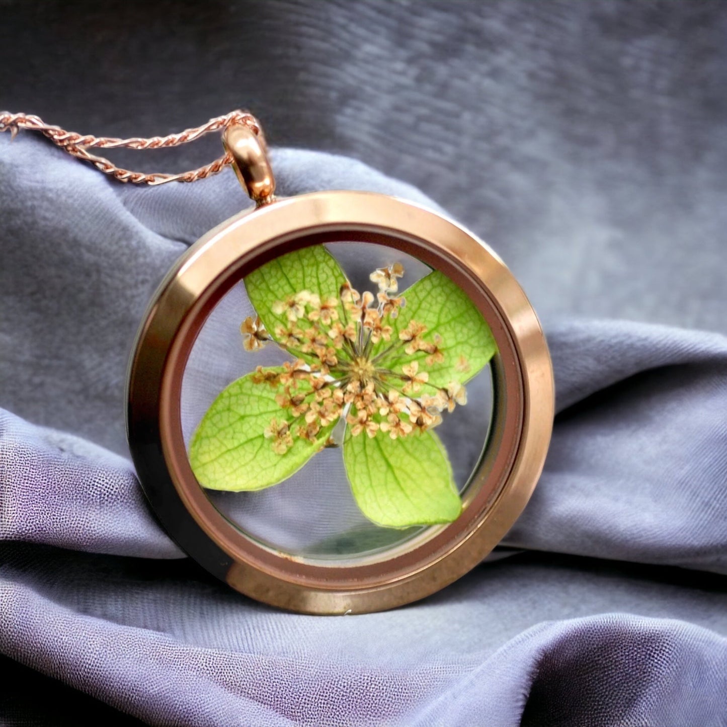 Dill Bloss Genuine Leaf Locket Chain - 925 Sterling Rosegold Gold…