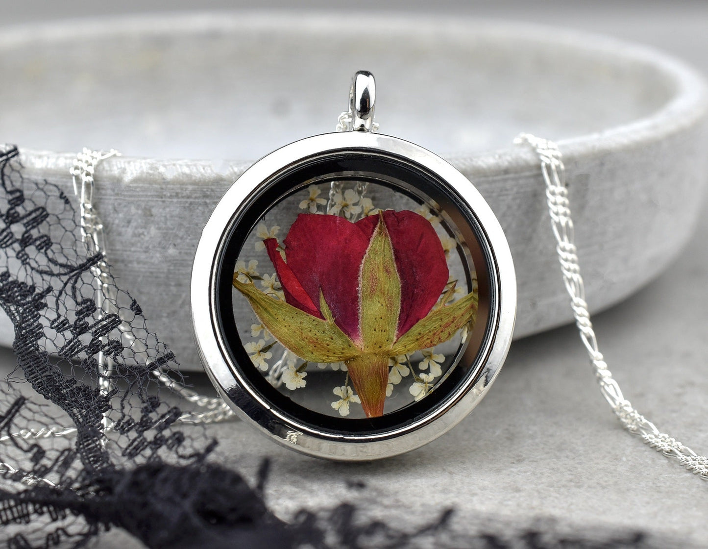 Real Rose & Dill Blossoms — 925 Sterling Silver Chain with Medallion