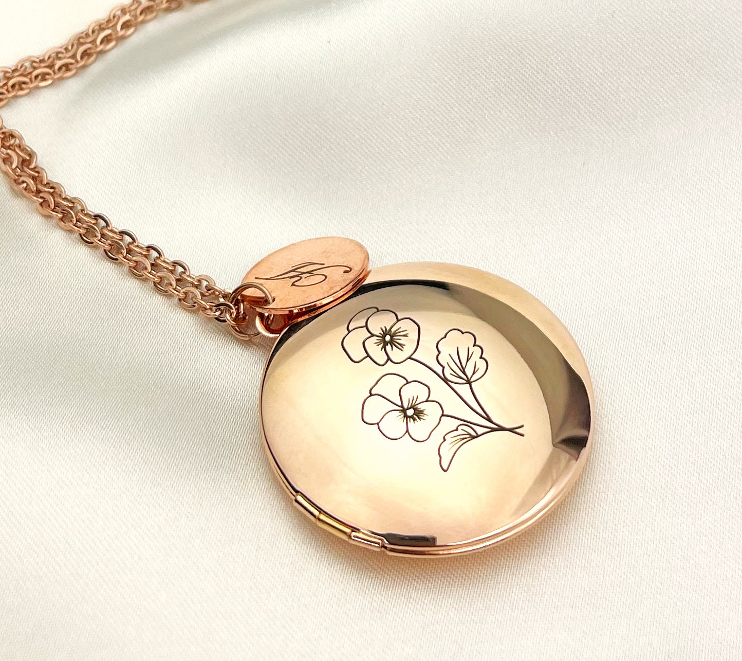 Personalized BIRTH FLOWER Photo Locket Necklace with Photo Service…