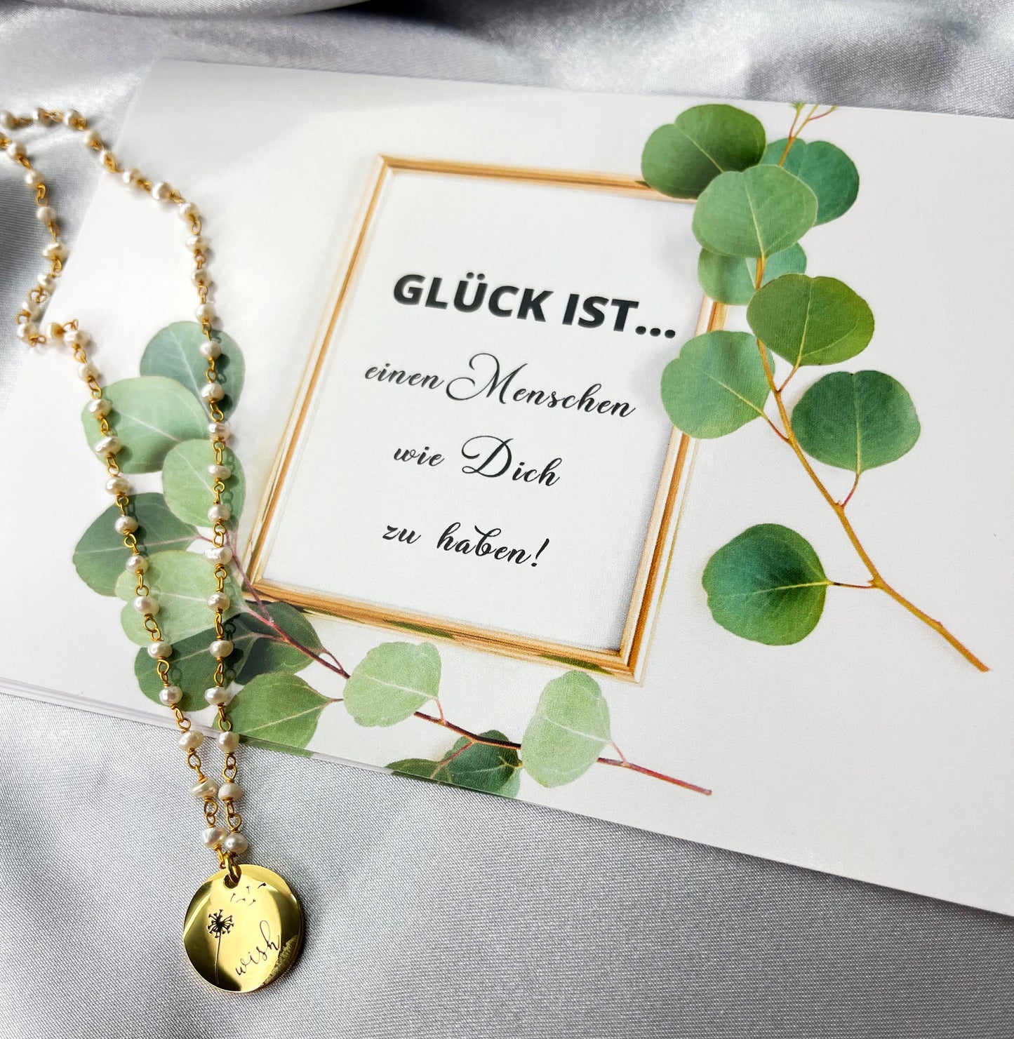 Happiness is... having someone like you! — Gift card