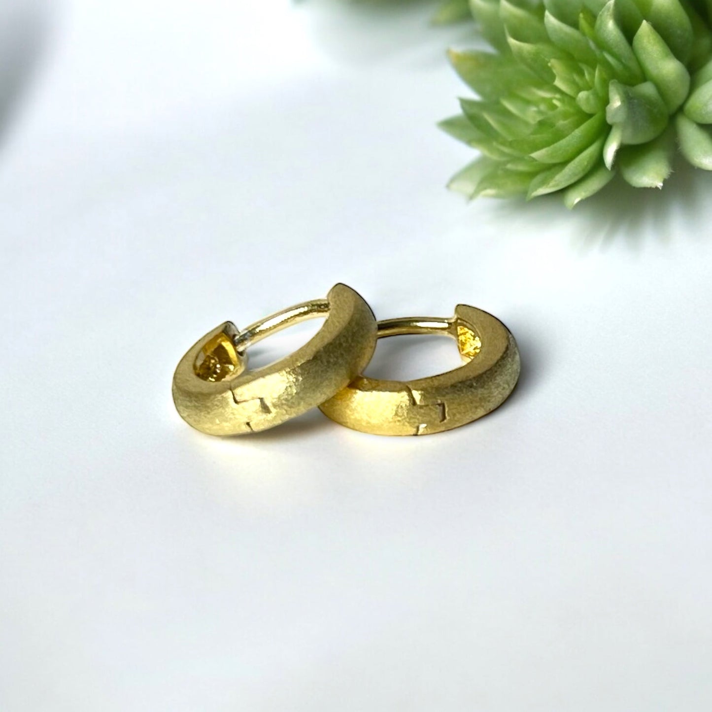 Matte Classic Huggie Hoop Earrings in 925 Sterling Silver – 18K…