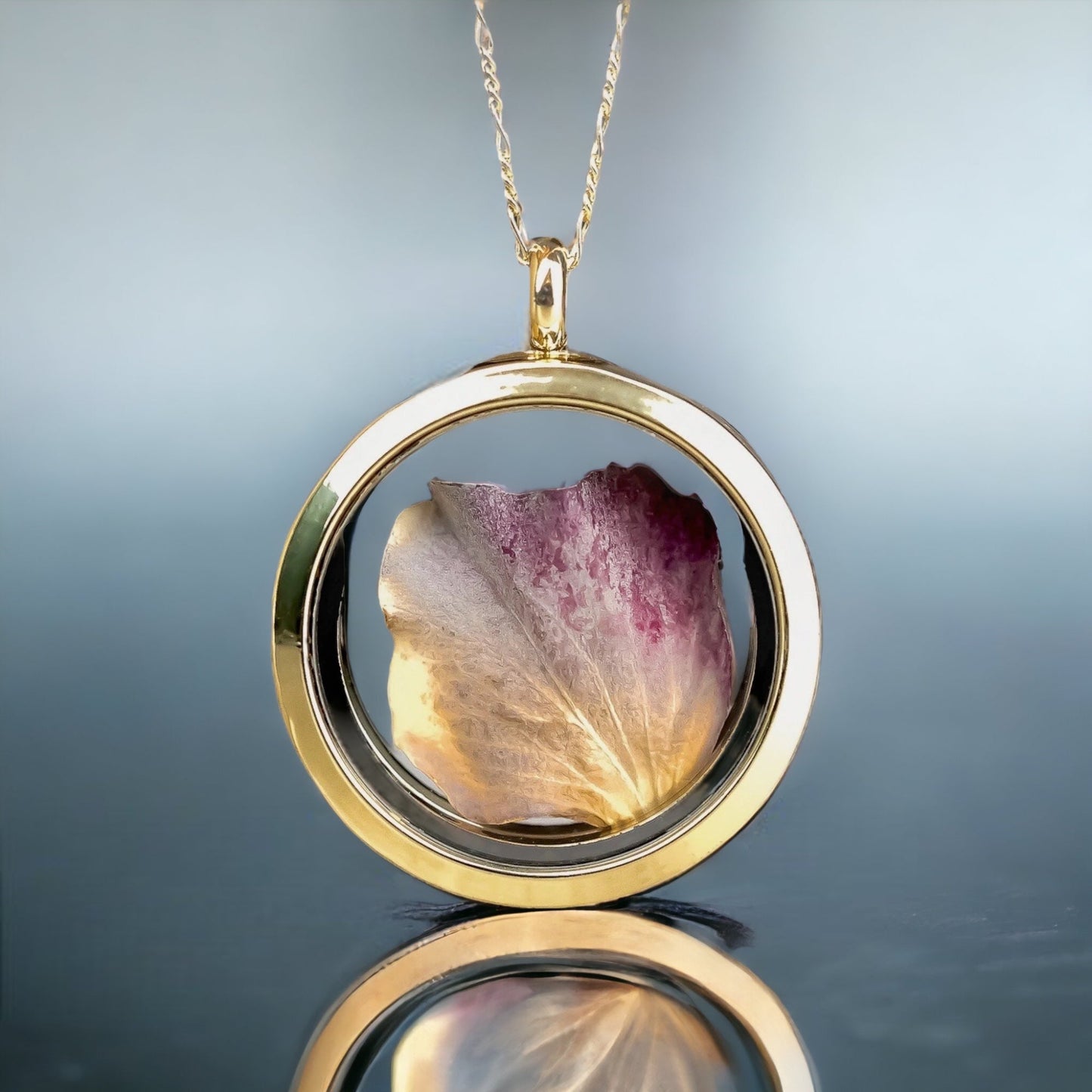Hydrangeablade Gold Glass Medallion Pendant Chain - 925 Sterling…