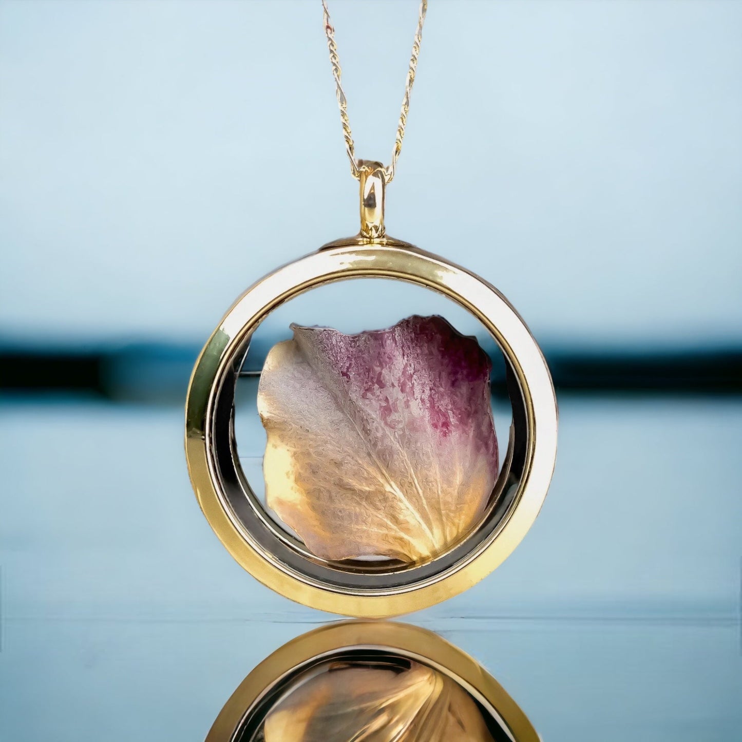Hydrangeablade Gold Glass Medallion Pendant Chain - 925 Sterling…
