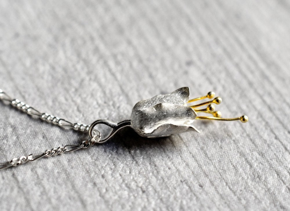 Belly Flowers Chain - 925 Silver Chain Golden Floral Pendant…