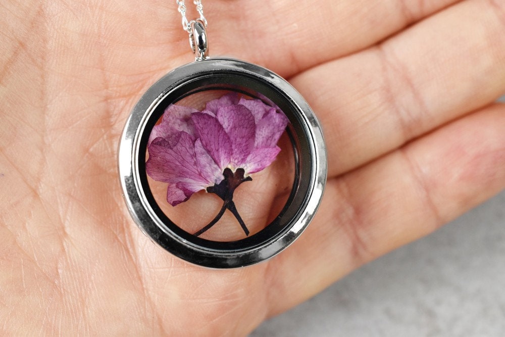 Japanese sakura medallion - 925 sterling silver chain Sakura cherry…