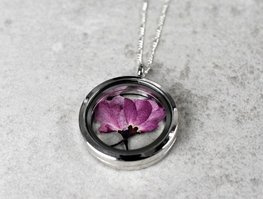 Japanese sakura medallion - 925 sterling silver chain Sakura cherry…