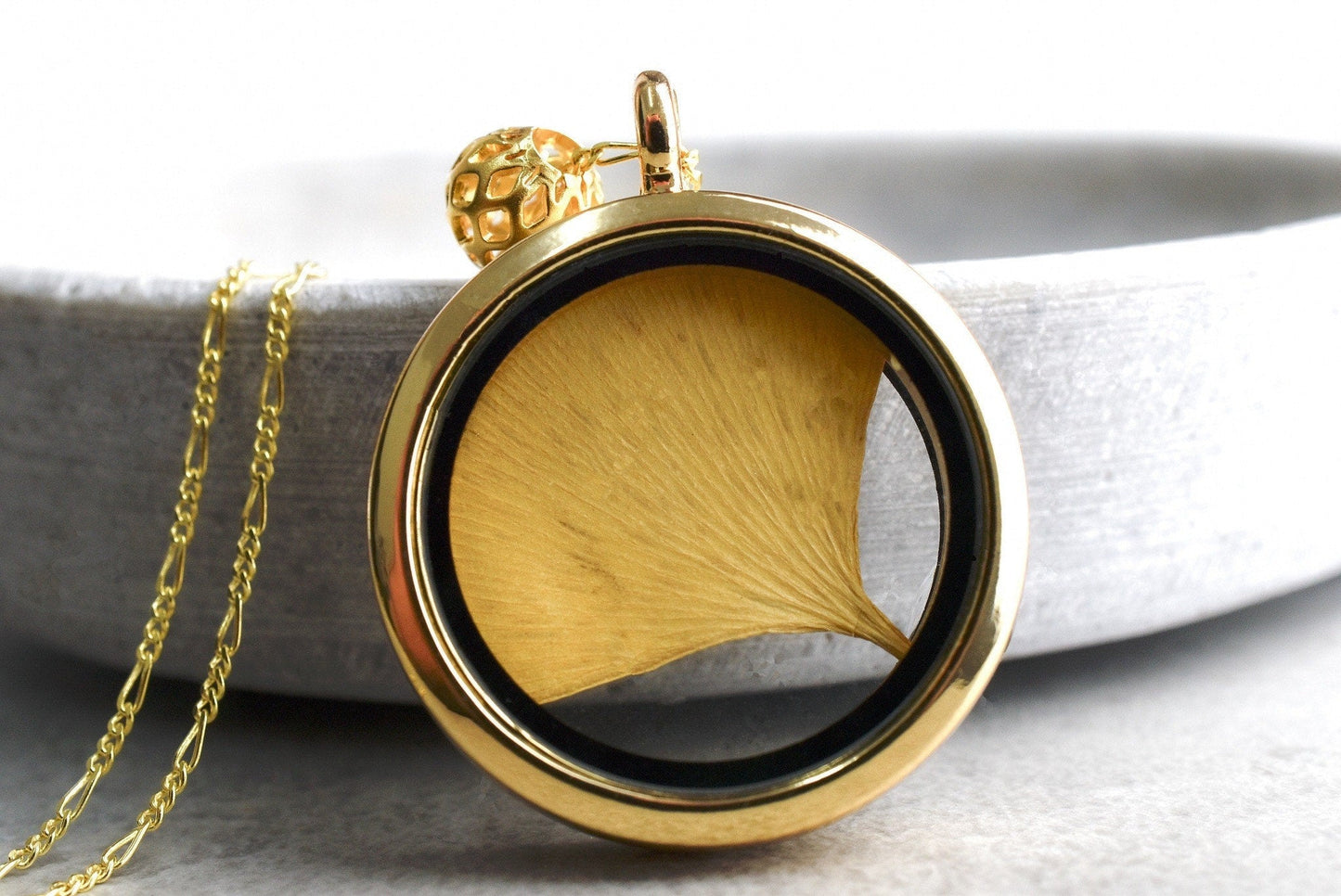 Ginkgo Leaf Gold Glass Amulet Pendant - 925 Sterling Gold Gilded…
