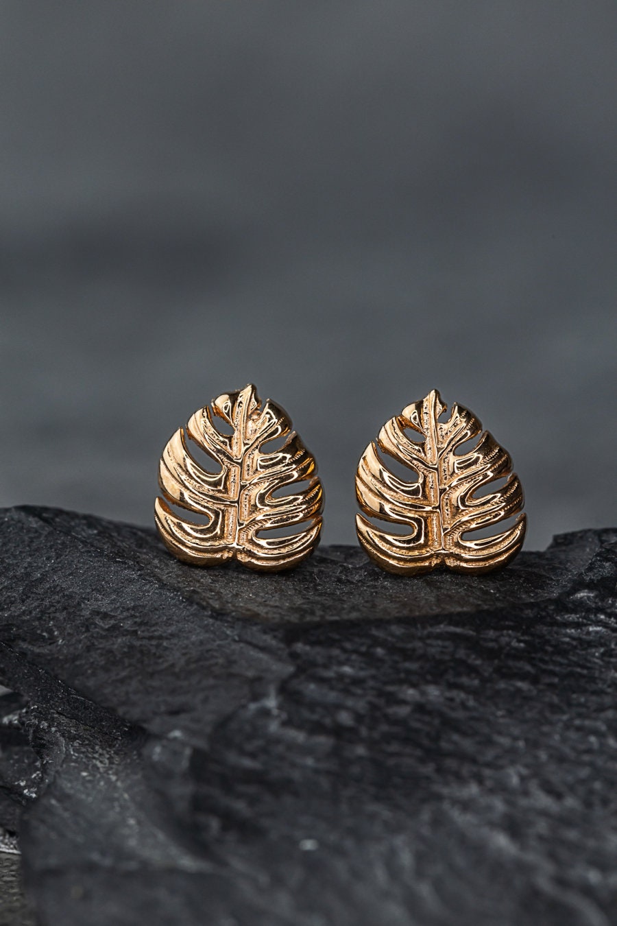 Monstera Leaf Stud Earrings - 925 Rosegold Gold Plated Exotic Leaves…