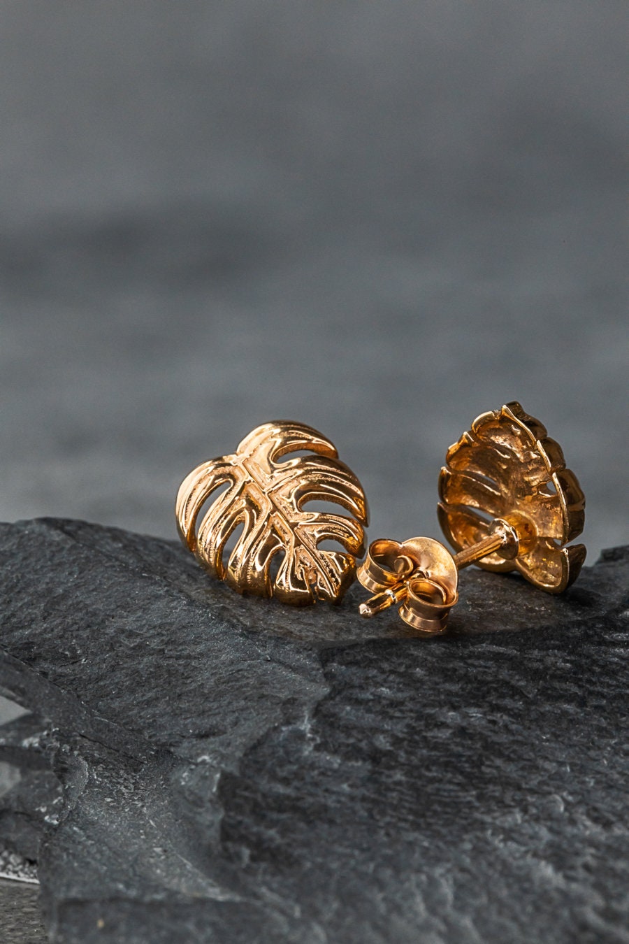 Monstera Leaf Stud Earrings - 925 Rosegold Gold Plated Exotic Leaves…