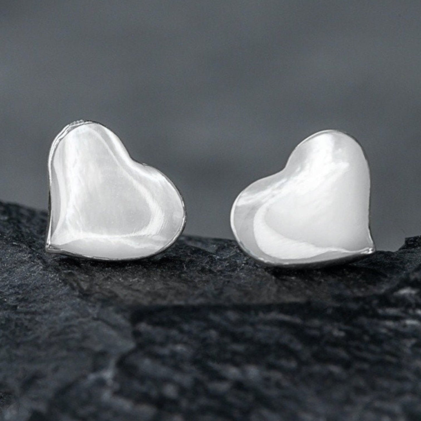 Heart-shaped mother of pearl earrings made of 925 sterling silver — 94