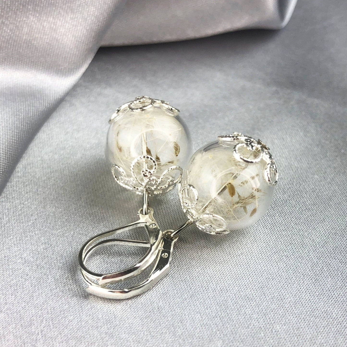 Dandelion Pust Floral Earrings - Elegant Ornament Earrings