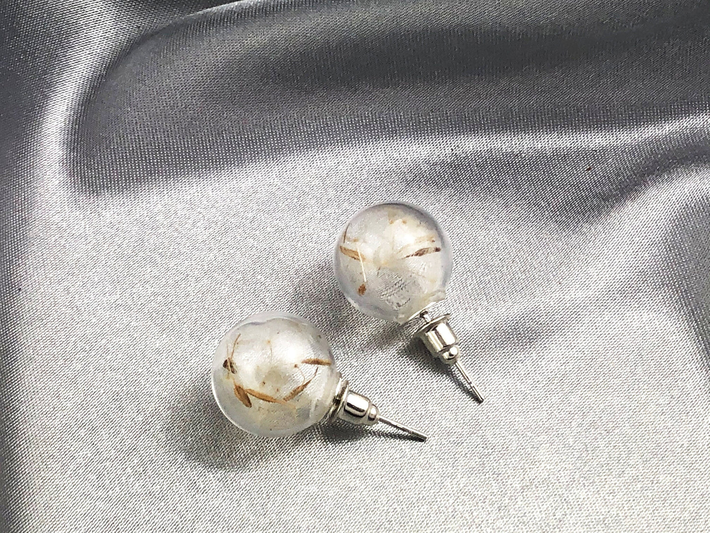 Elegant Dandelion Studs - Terrarium Botanical Nature Jewelry — 40