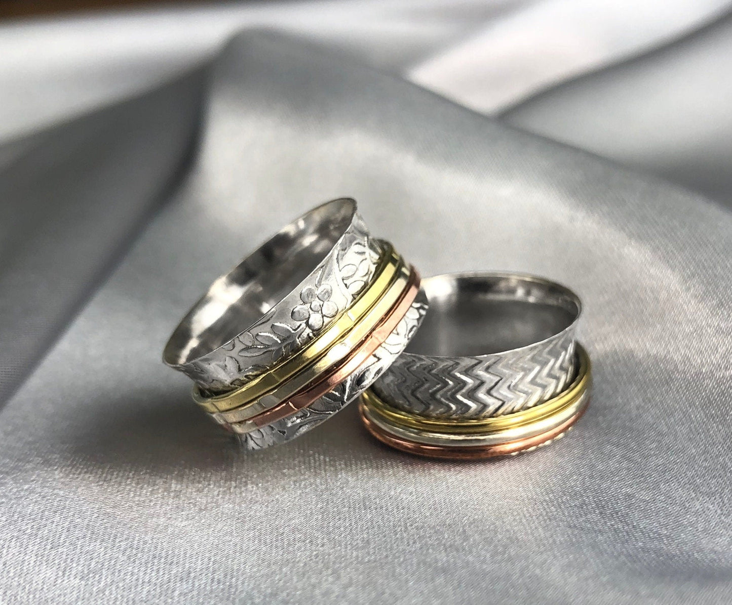 Floral meditation ring with three-colored ribbon - 925 sterling…