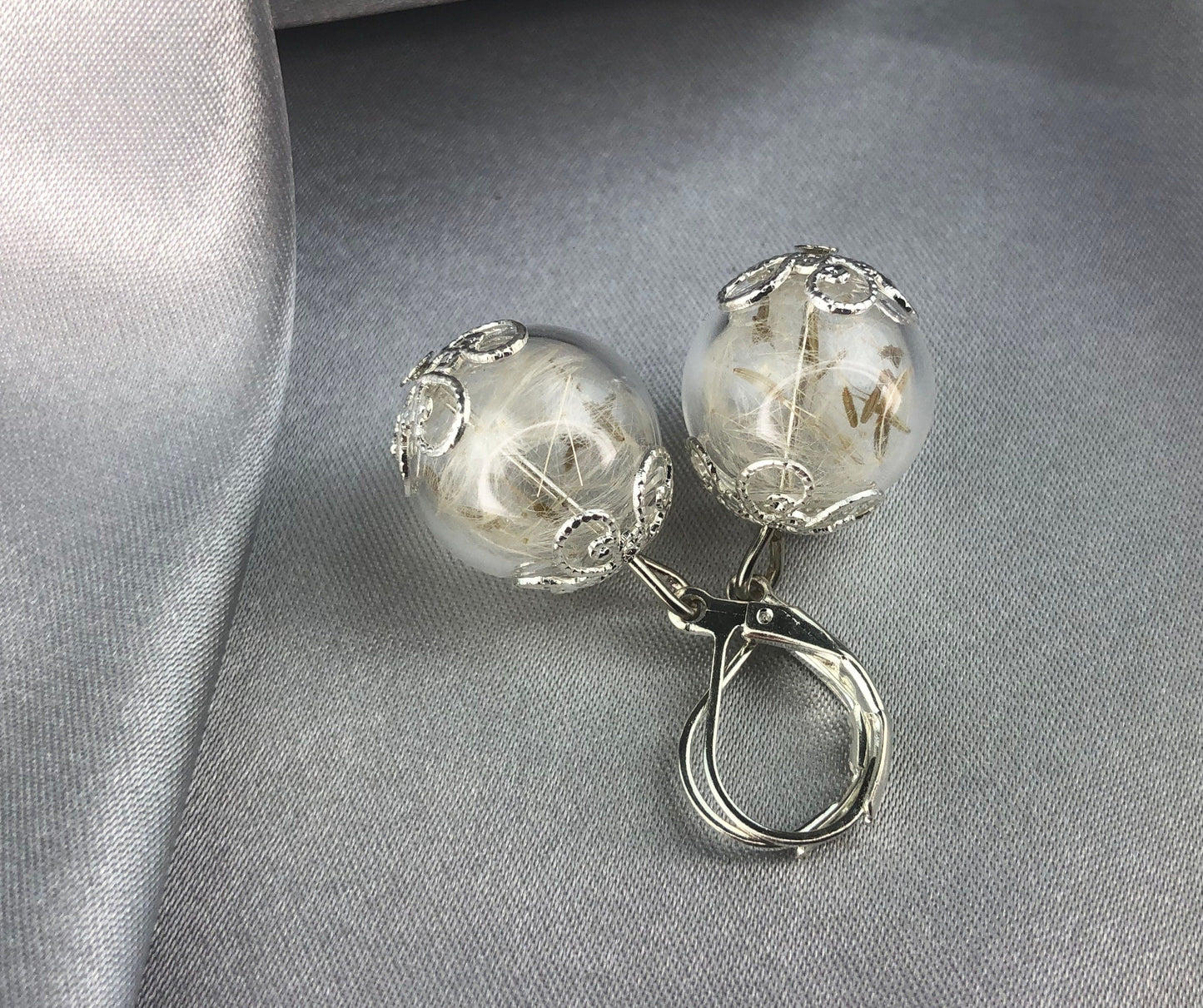 Dandelion Pust Floral Earrings - Elegant Ornament Earrings