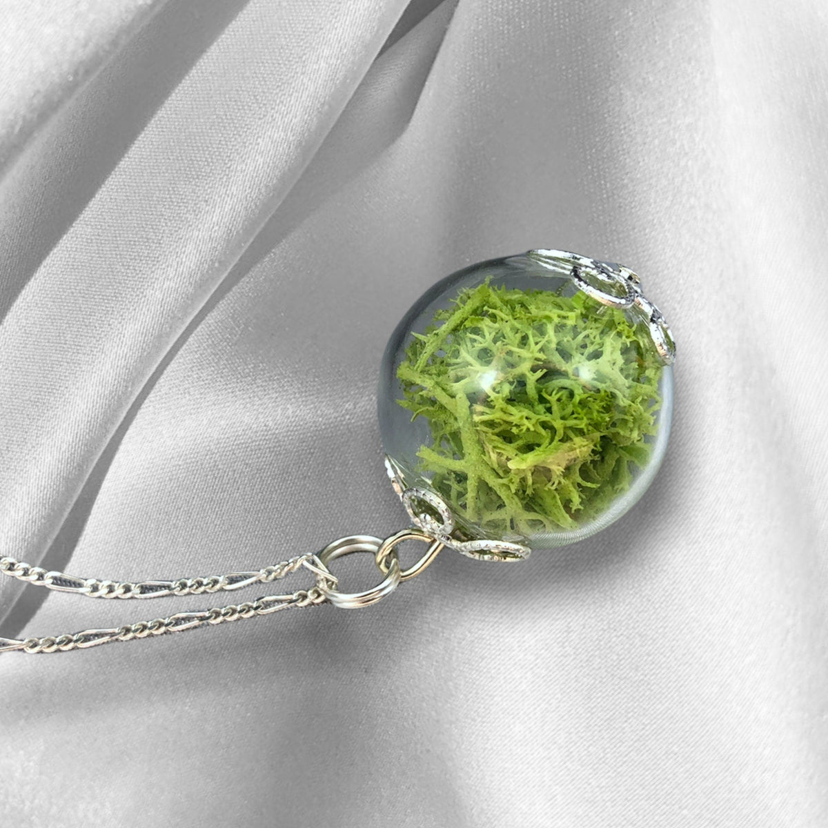 Green Moss Necklace - Terrarium 925 Sterling Silver Botanical Necklace - K925-140