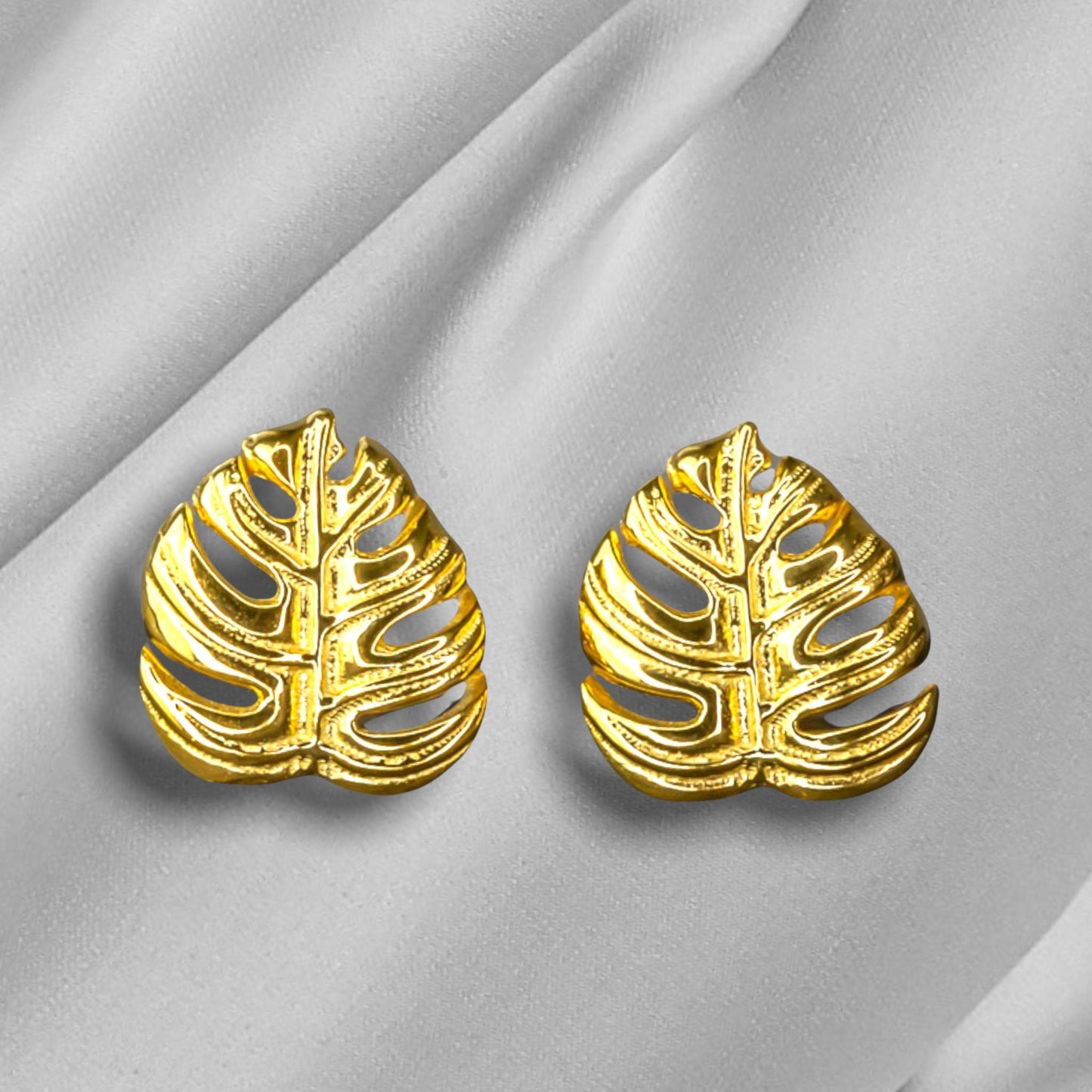 Monstera Leaf Stud Earrings - 925 Gold Gold Plated Exotic Leaves…