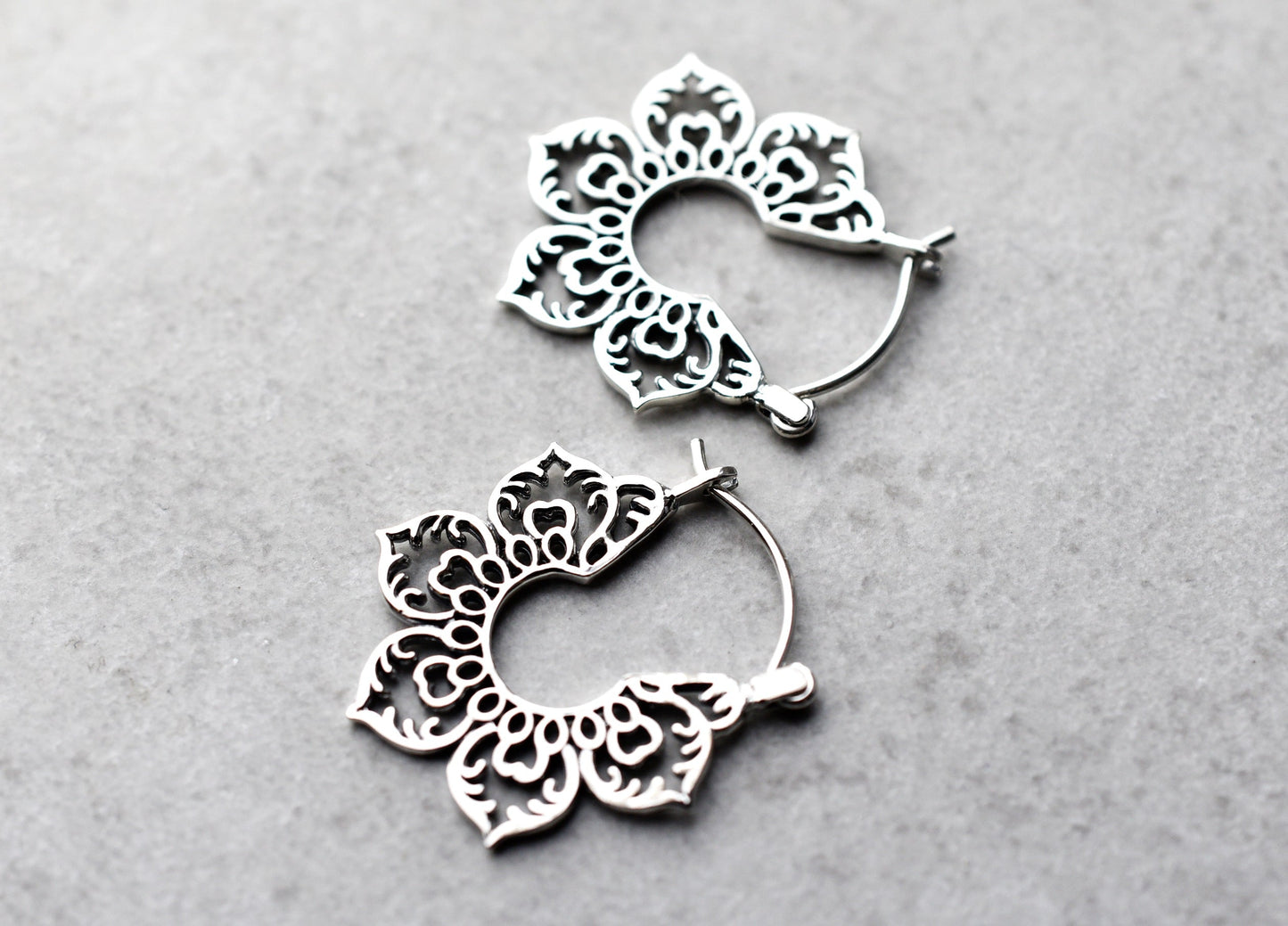 925 silver earrings karma III