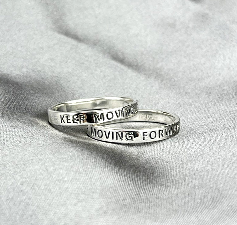 Keep Moving Forward — Ring - 925 Sterling Silver