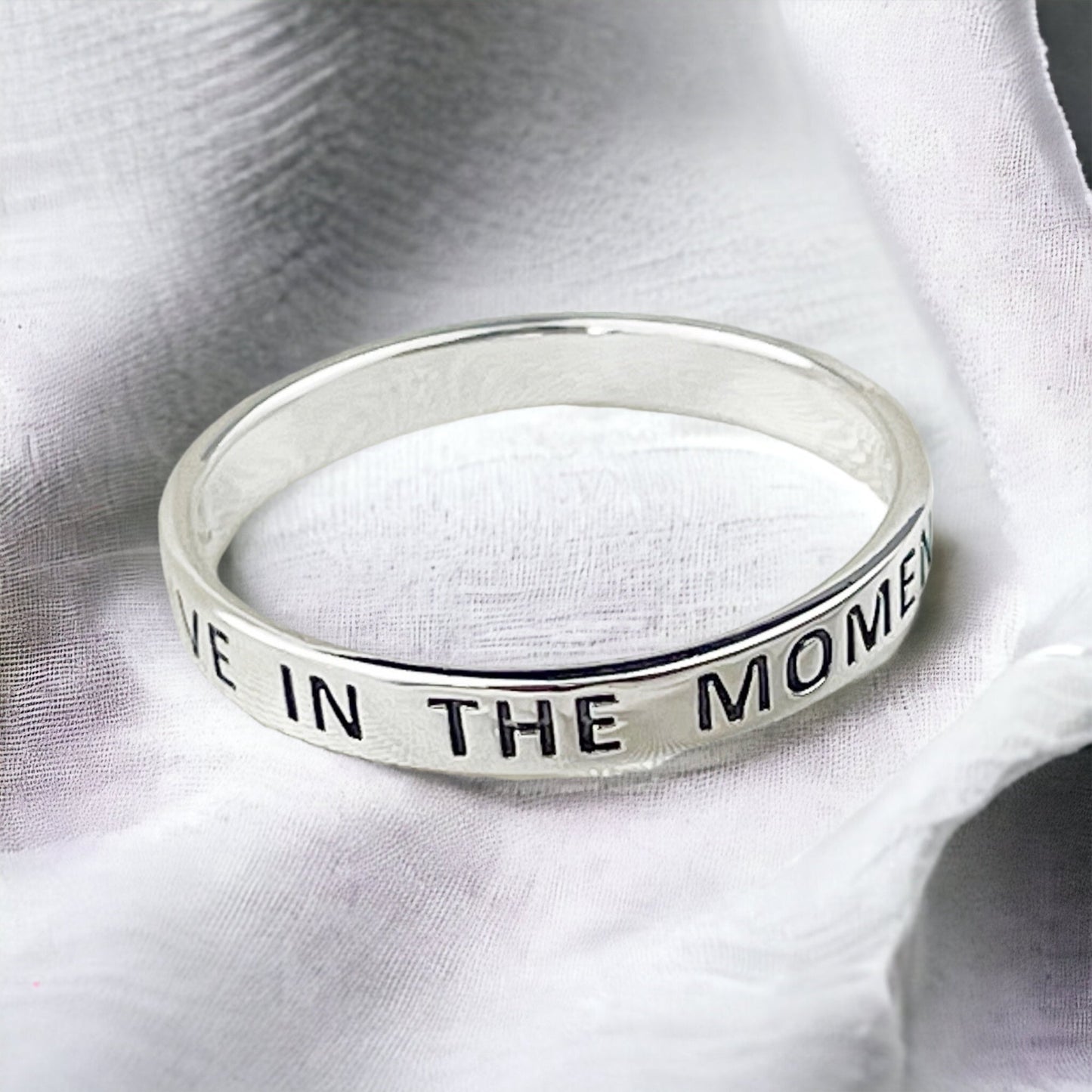 LIVE IN THE MOMENT Ring - 925 Sterling Silver Engraved Stamp Finger Ring