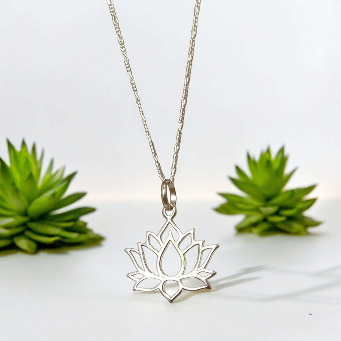 925 Sterling Silver Necklace with Lotus Pendant - Symbol of Purity…