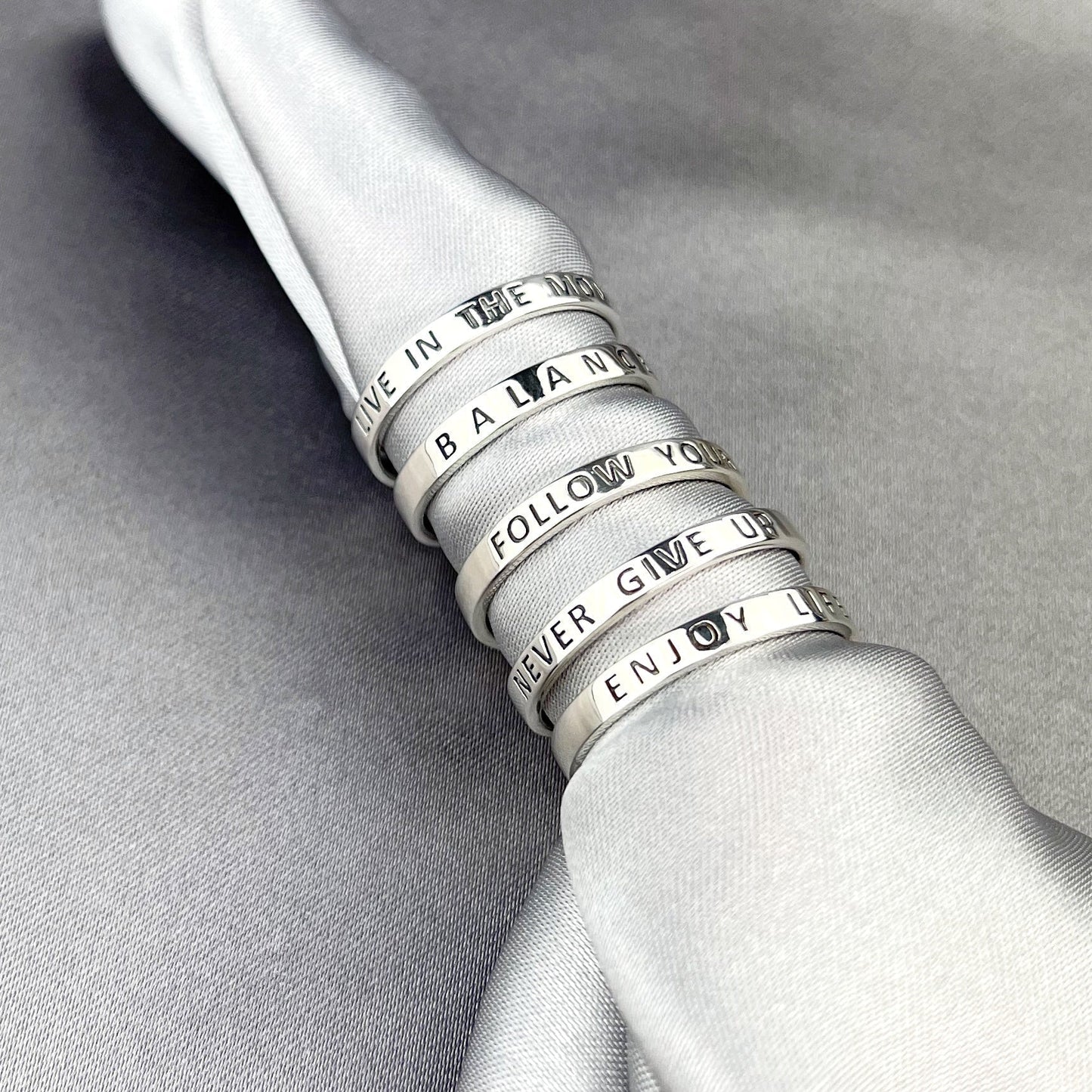NEVER GIVE UP Ring - 925 Sterling Silver Engraved Stamp Finger Ring