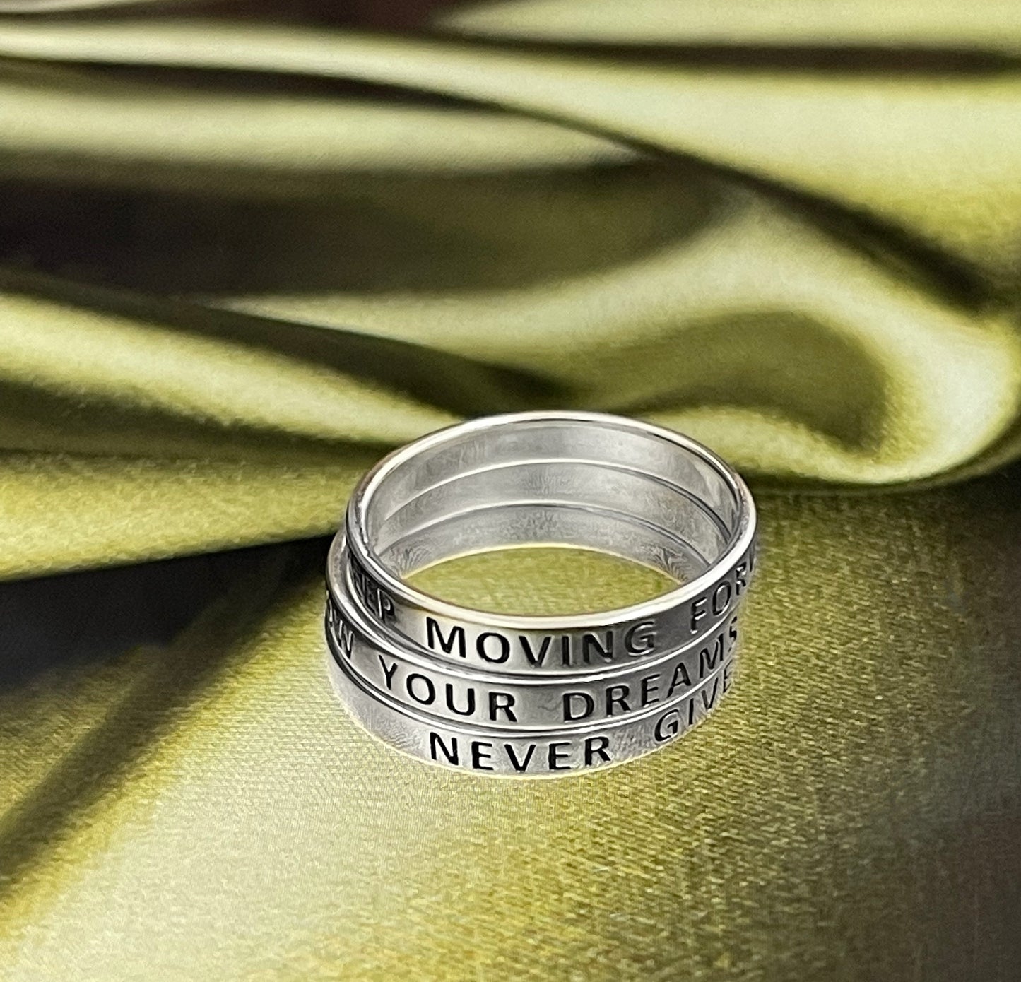 NEVER GIVE UP Ring - 925 Sterling Silver Engraved Stamp Finger Ring