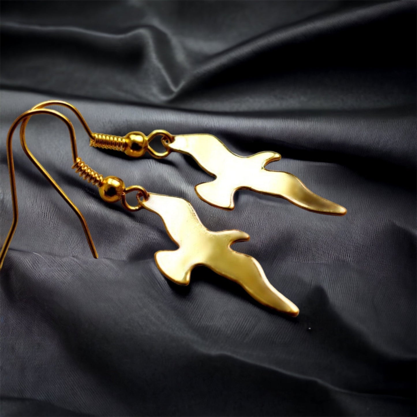 Mögen Earrings - timeless minimalist gilded jewelry — 89