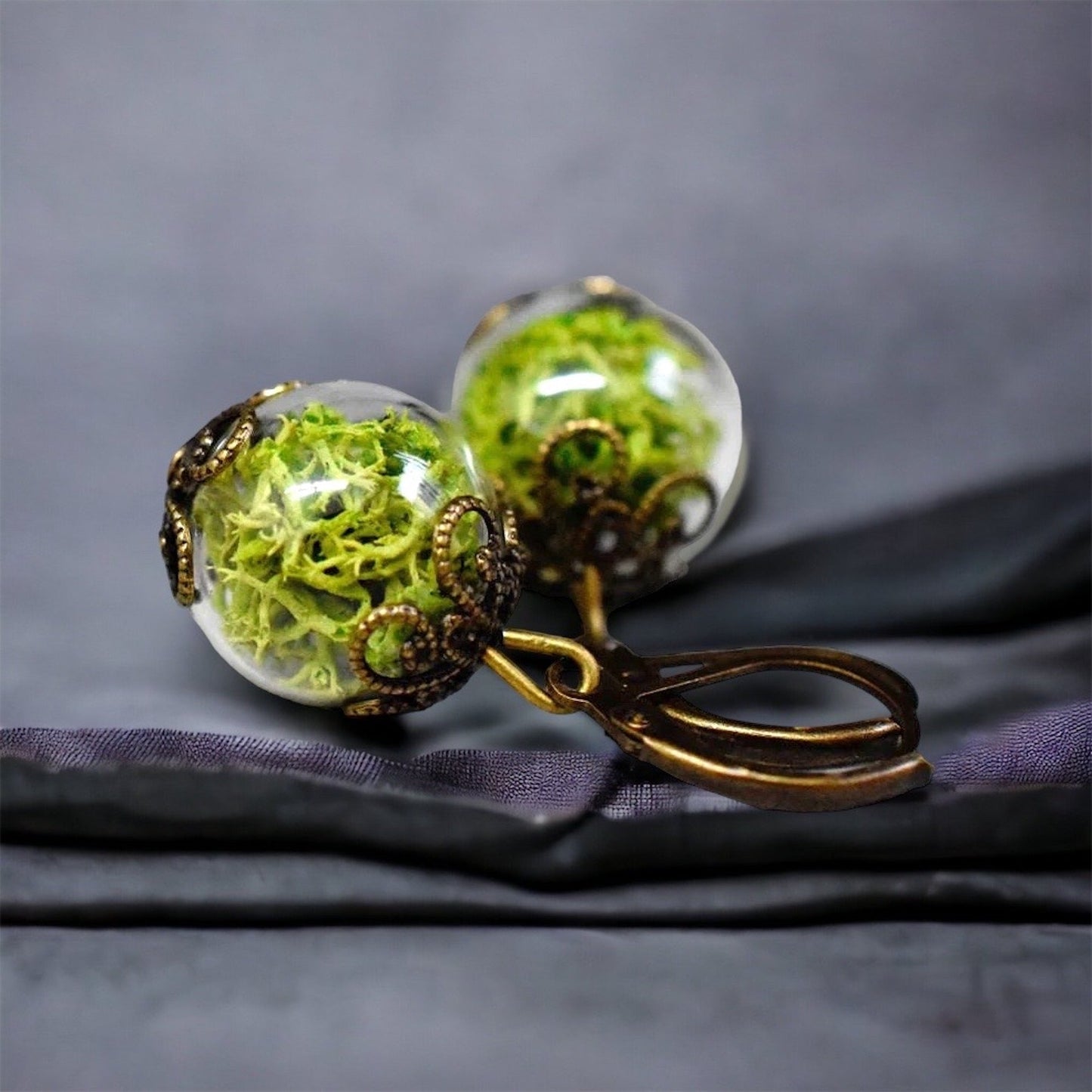 Genuine Moos Earrings - Green Islandmoos Plant Earrings — 17
