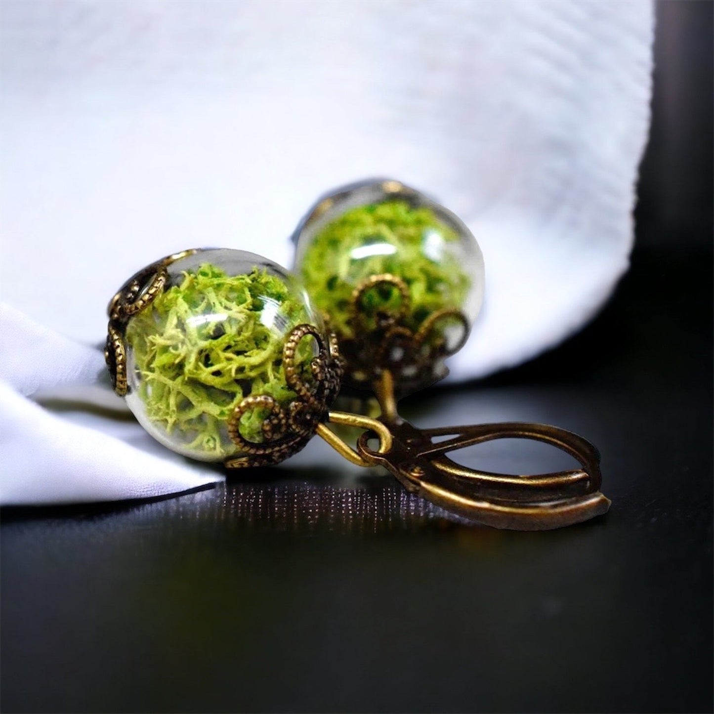 Genuine Moos Earrings - Green Islandmoos Plant Earrings — 17