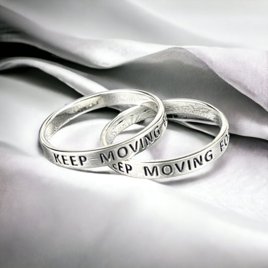 Keep Moving Forward — Ring - 925 Sterling Silver