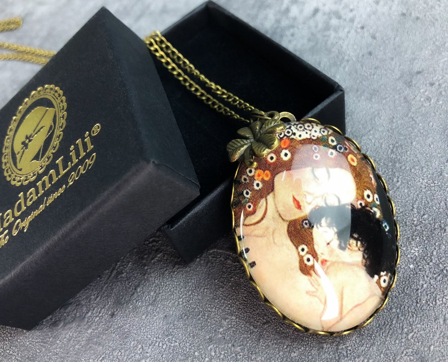 Personalized Necklace Mother Love Mother and Child by Klimt Bronze…