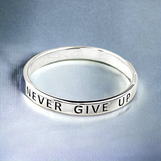 NEVER GIVE UP Ring - 925 Sterling Silver Engraved Stamp Finger Ring