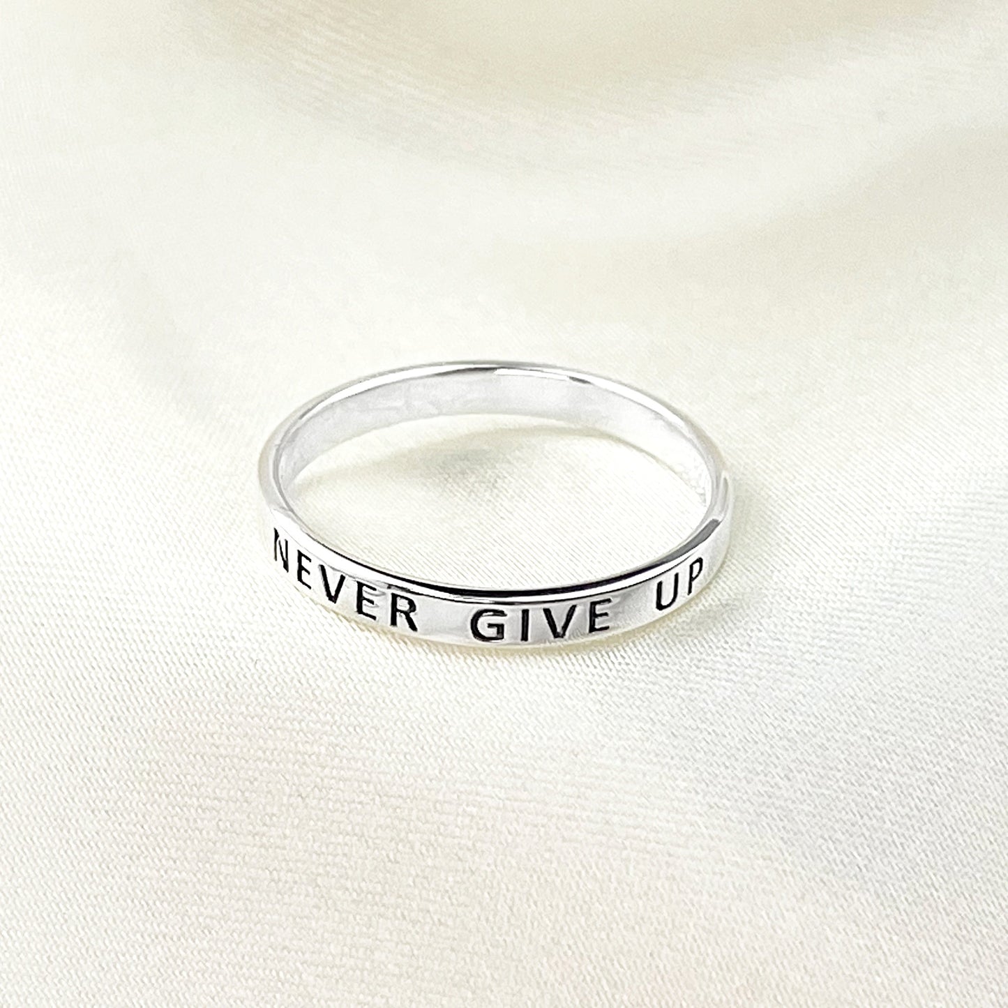 NEVER GIVE UP Ring - 925 Sterling Silver Engraved Stamp Finger Ring
