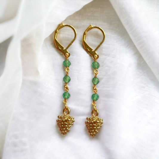 Elegant gold-plated earrings with aventurine beads and pine cone…