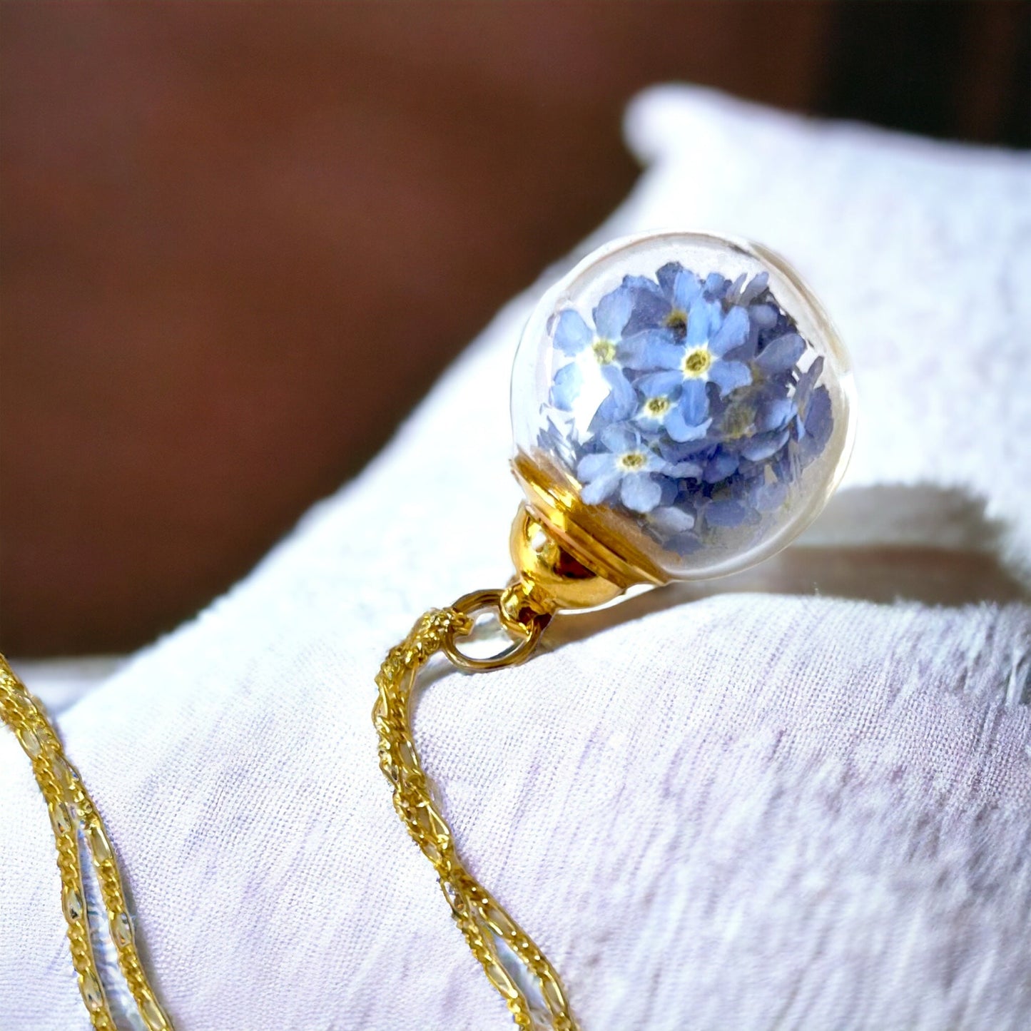 Elegant Forget-Me-Not Orb Necklace Chain Made of Gold-Plated 925…