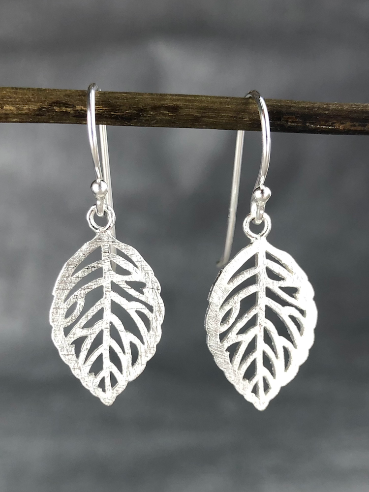 silver leaves — 925 sterling earrings