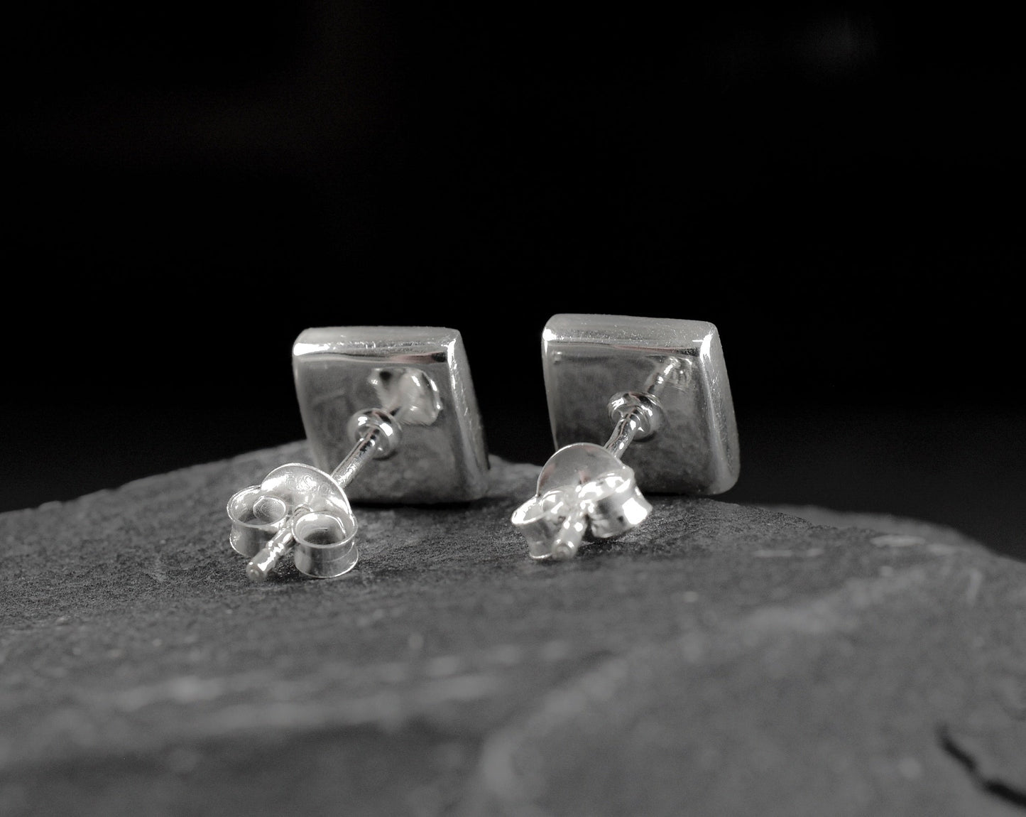 925 Sterling Silver Square Mini Stud Earrings Pearly