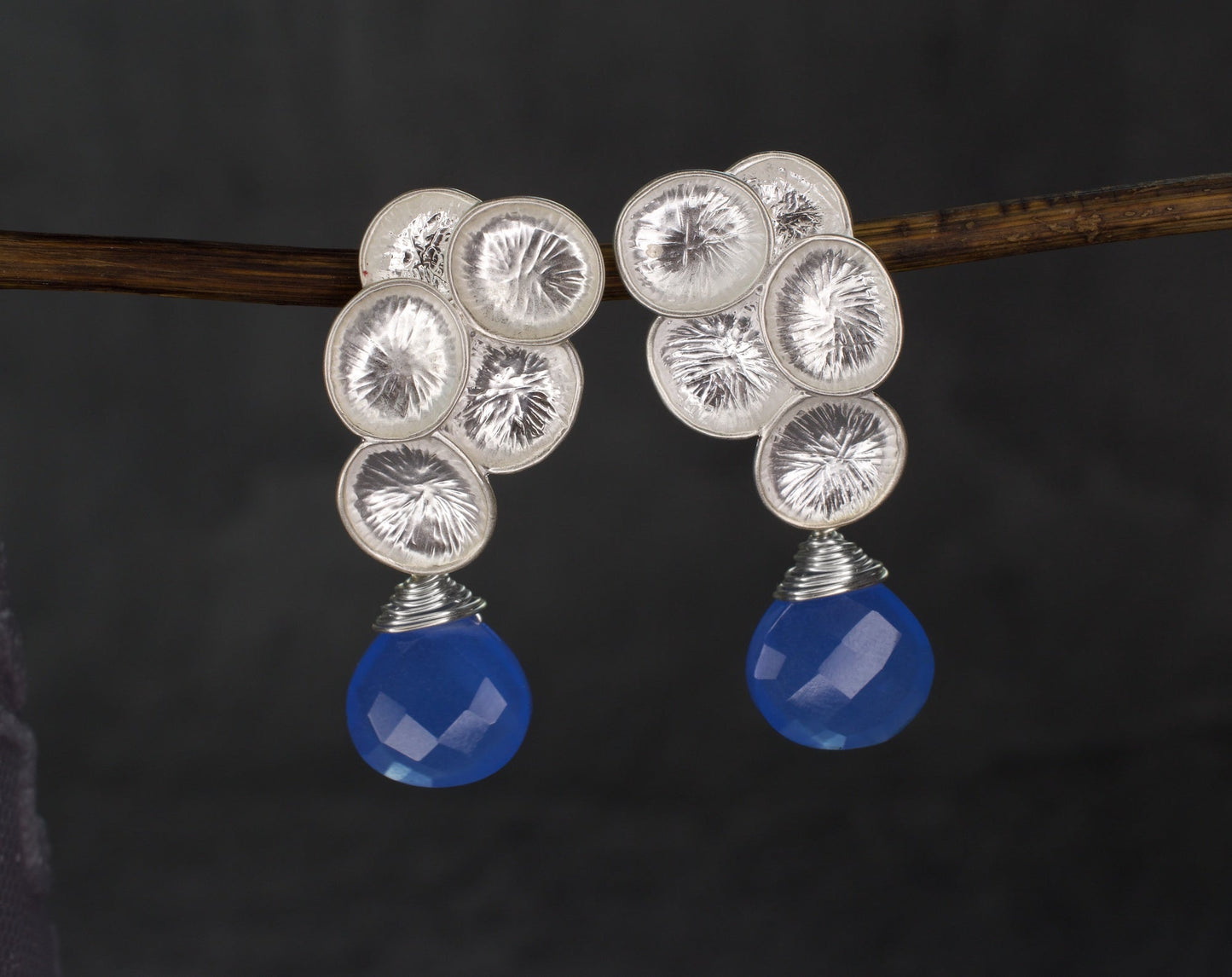 raindrops — Gemstone earrings with chalcedon — 23