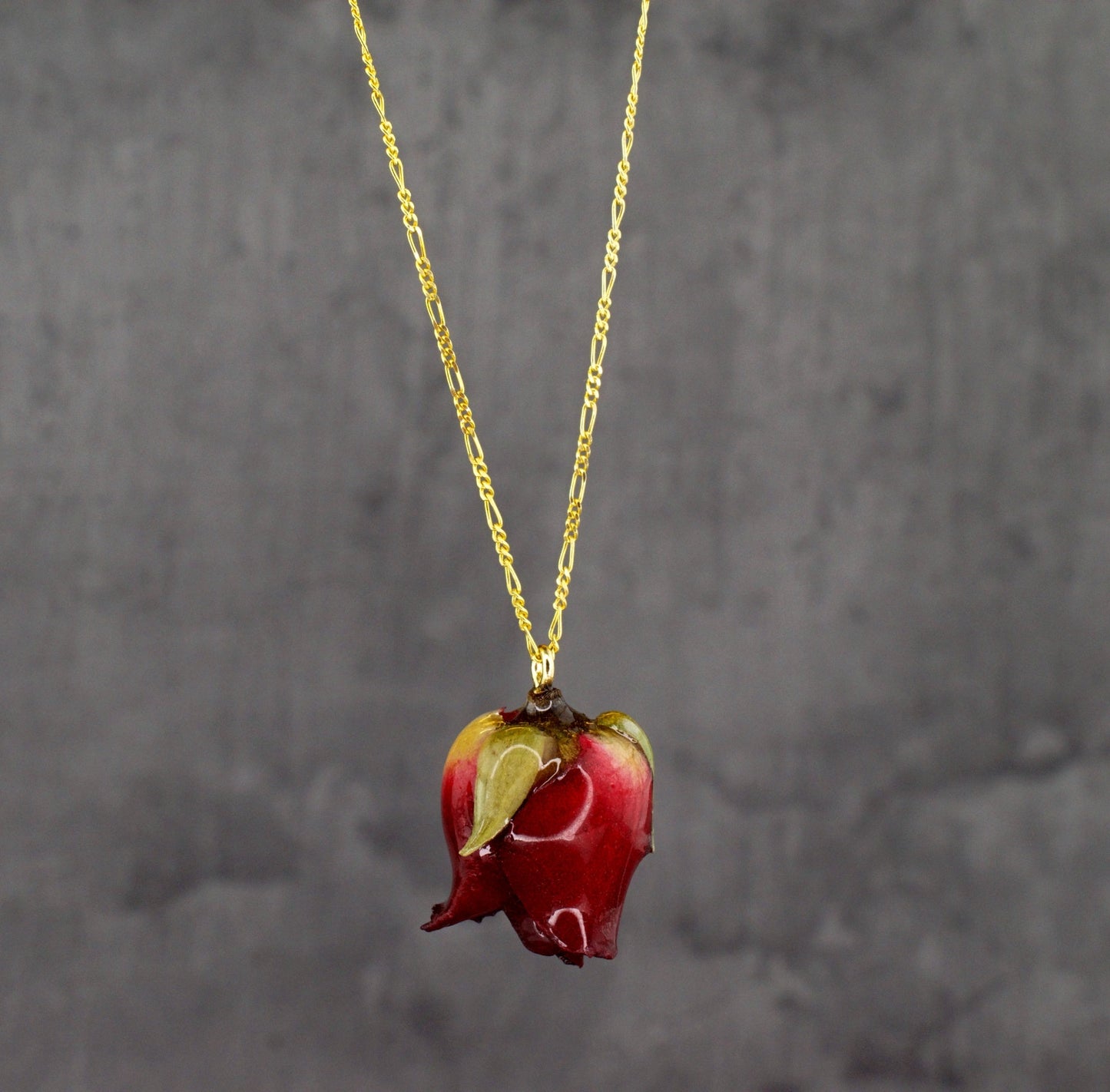 Real Red Rose — 925 Sterling Silver Gilded Chain