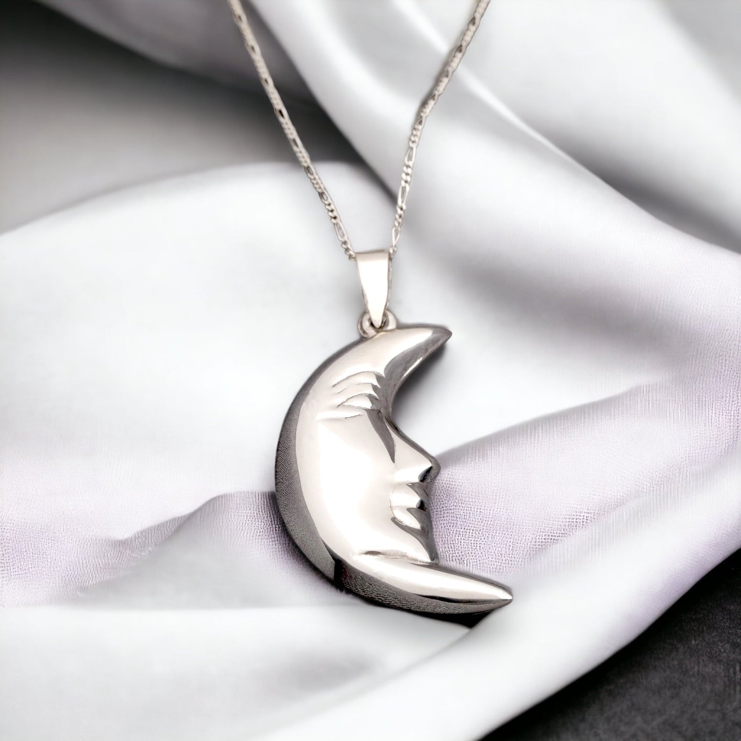 925 Crescent Moon Sterling Silver Necklace