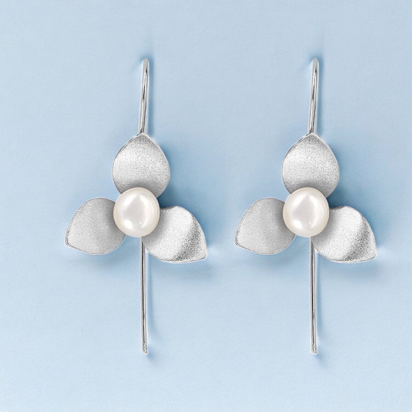 925 Sterling Silver Orchid Pearl Earrings
