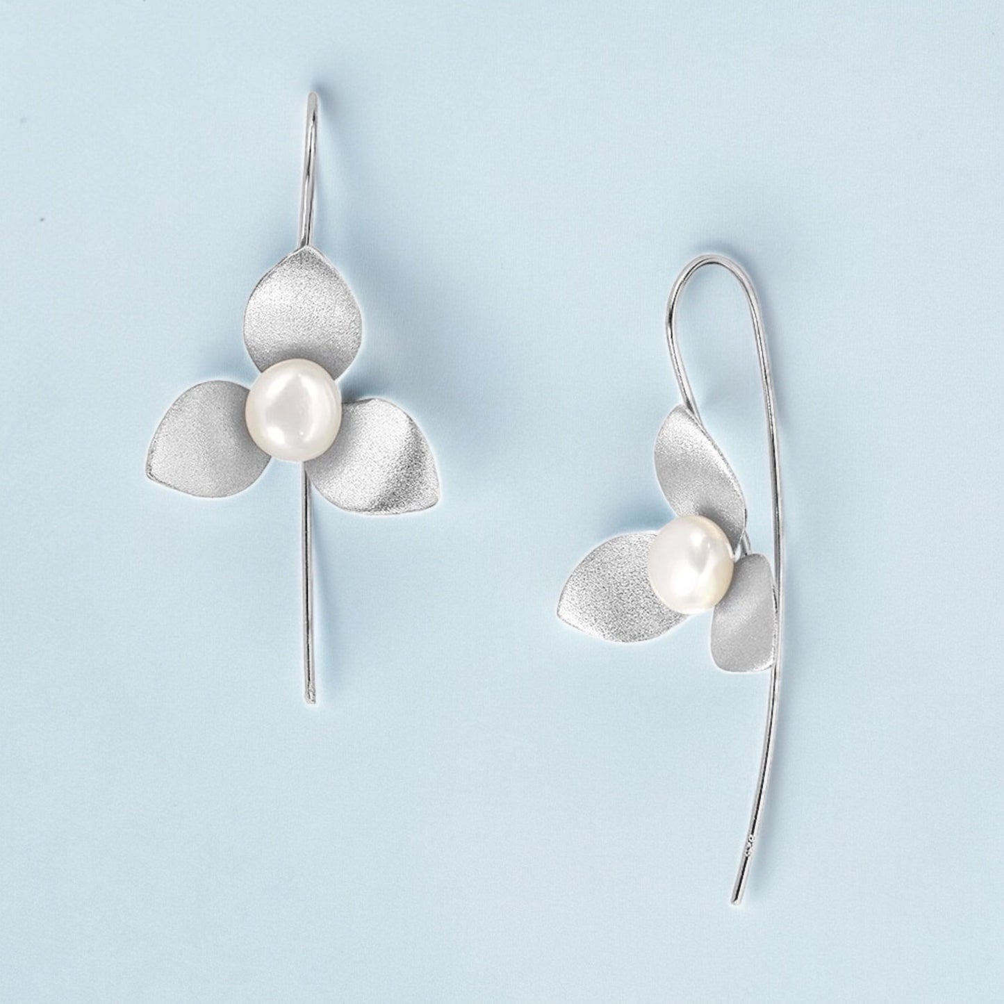 925 Sterling Silver Orchid Pearl Earrings